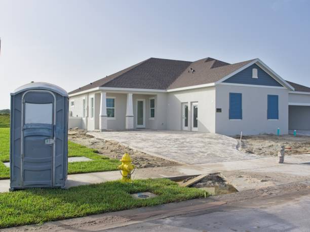 Best Portable restroom trailer rental  in Wagon Wheel, AZ